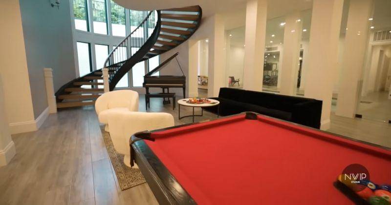 Youtube.com/Nikita Willy Official